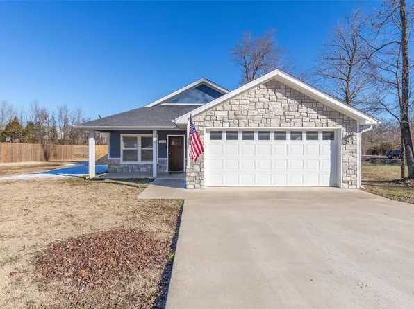 226 Crooked Pine Ln, Poplar Bluff, MO 63901