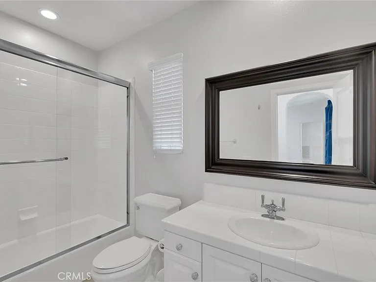 510 E Viewcrest Dr — Photo 45