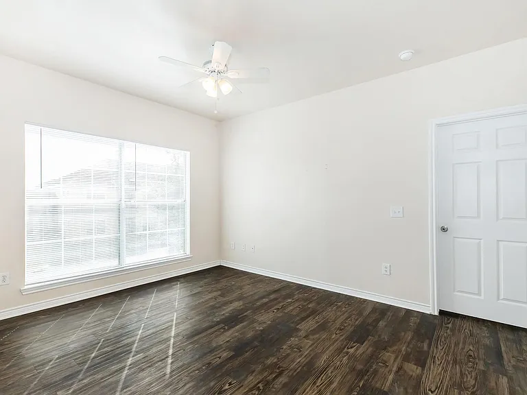 10342 River Run Blvd — Photo 17
