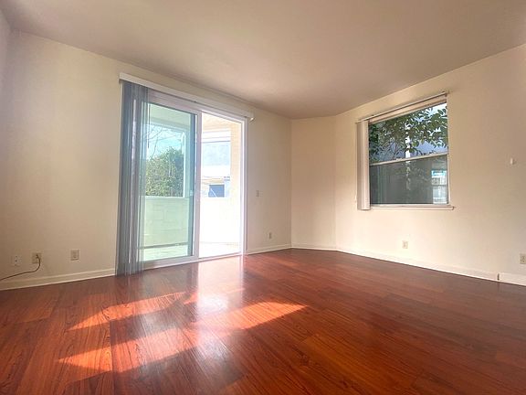 4th image of 610 Pacific Ave APT 1