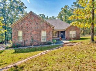 61 Happy Valley Dr, Conway, AR 72034