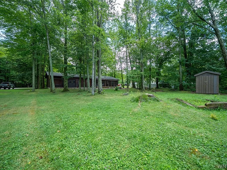 8376 Cobblestone Ct — Photo 9