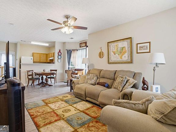 2nd image of 79 Timber Ridge Dr