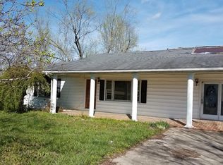 3484 Highway 52 W, Beattyville, KY 41311