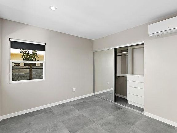 5th image of 1446 Essex St