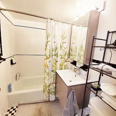 Rented by Green Home NY Realty LLC | media 11