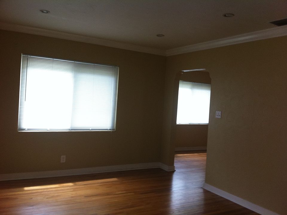 1st image of 4102 W El Prado Blvd