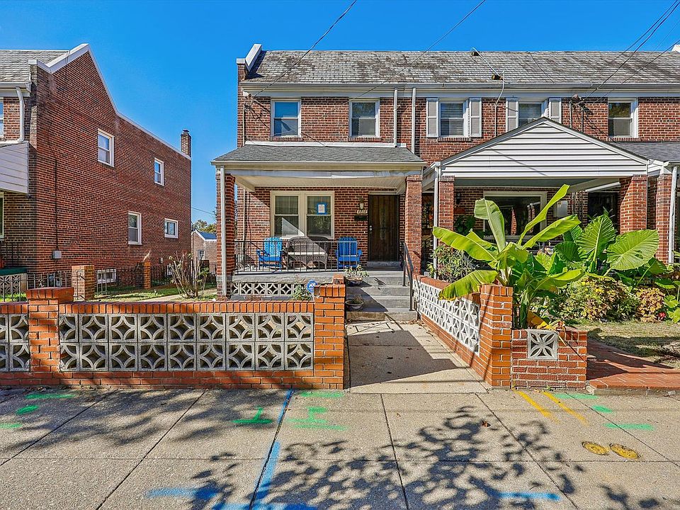 1st image of 4808 Fort Totten Dr NE