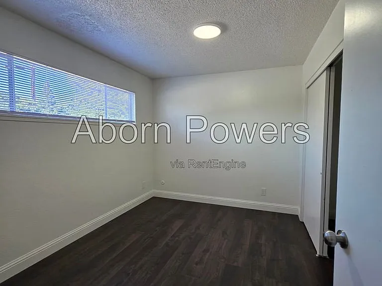 1235 Williams Way #9 — Photo 6