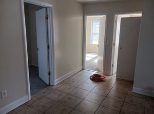 9 N 3rd St APT 3, Harrison, NJ 07029