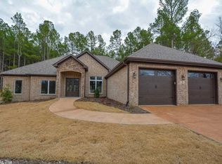 18 Realeza Ct, Hot Springs Village, AR 71909