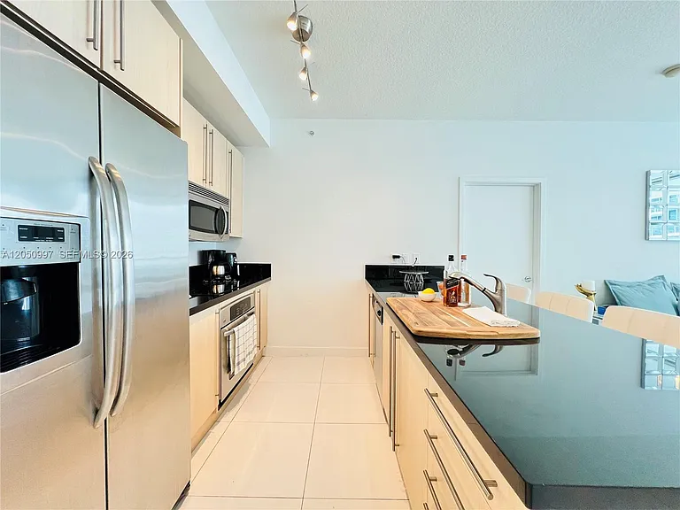 79 SW 12th St #1510 — Photo 18
