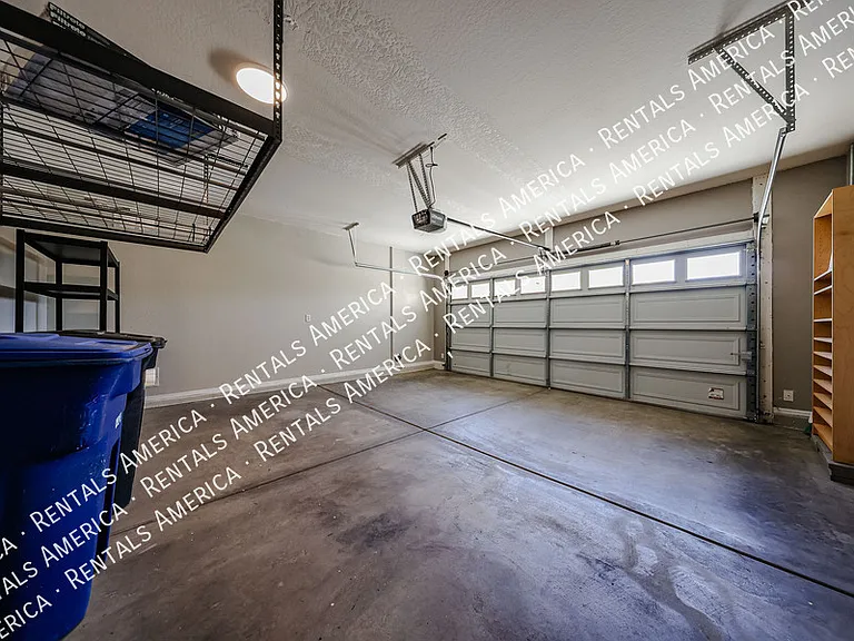1081 N Mason Dr — Photo 47