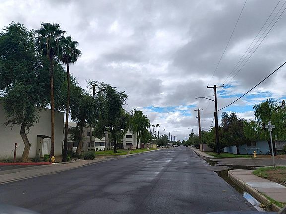 4th image of 3034 N 33rd Pl