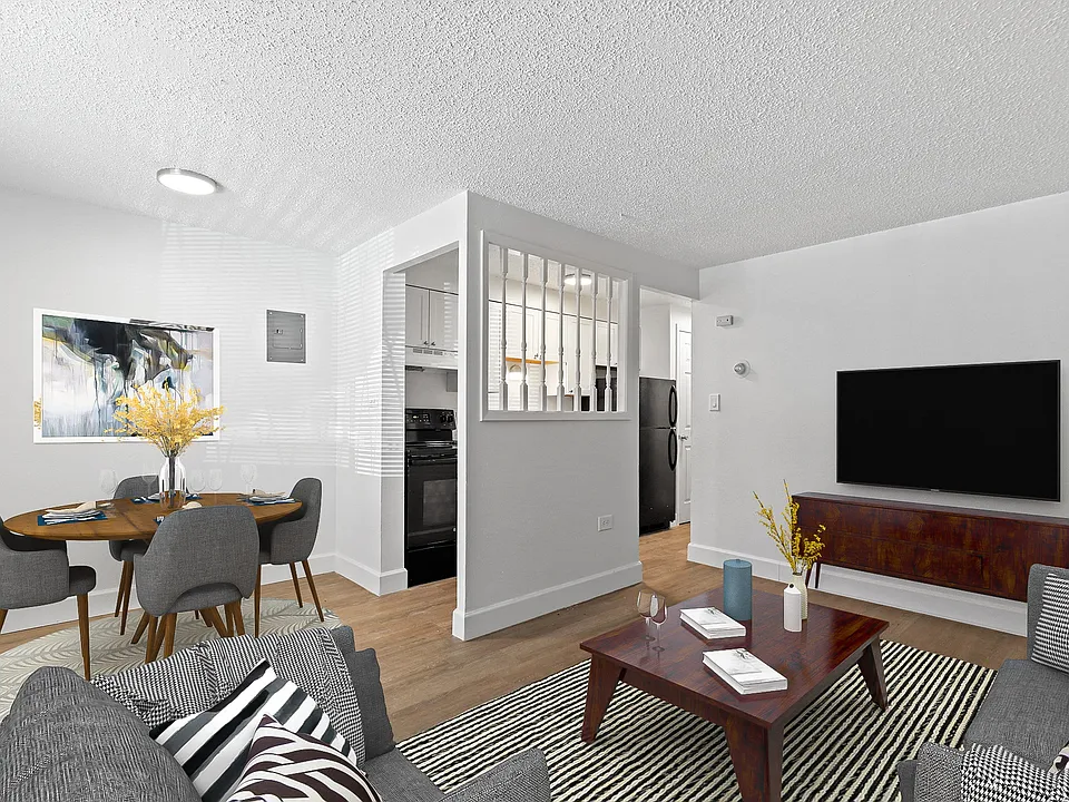 Candlewood Apartments