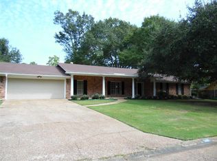 5818 N Dale St, Jackson, MS 39211
