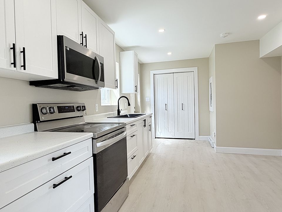 1st image of 149 Margaret St #2-B