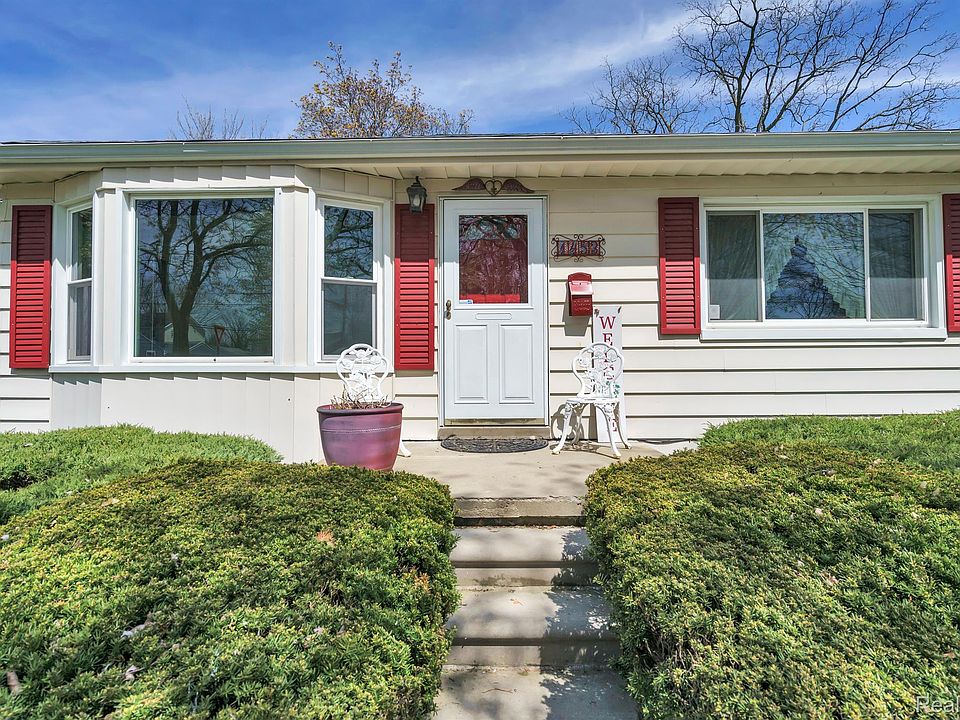 1st image of 1453 Jolson Ave