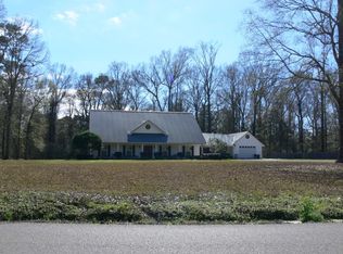 19198 Esterbrook Rd, Ponchatoula, LA 70454