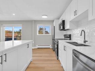 437 Hazel St, Waterloo, ON N2L 3P7