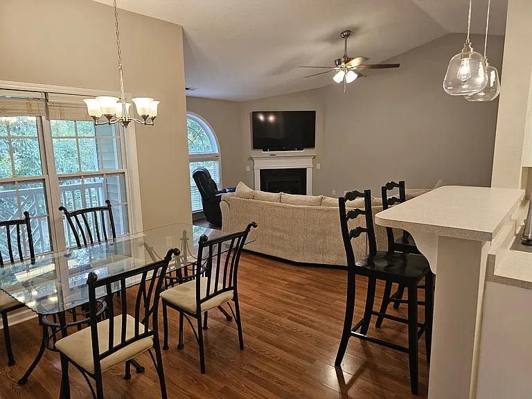 3483 Forestdale Dr #3B — Photo 9