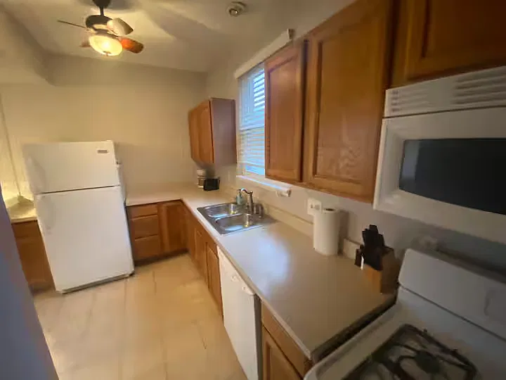2 bed, 800 sqft, $1,148 — Photo 4