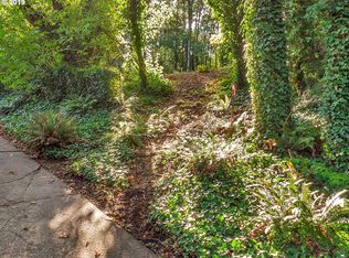 1875 Carriage Way, West Linn, OR