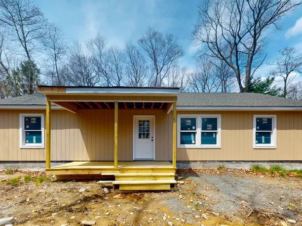 145 Raccoon Rd, Dingmans Ferry, PA 18328