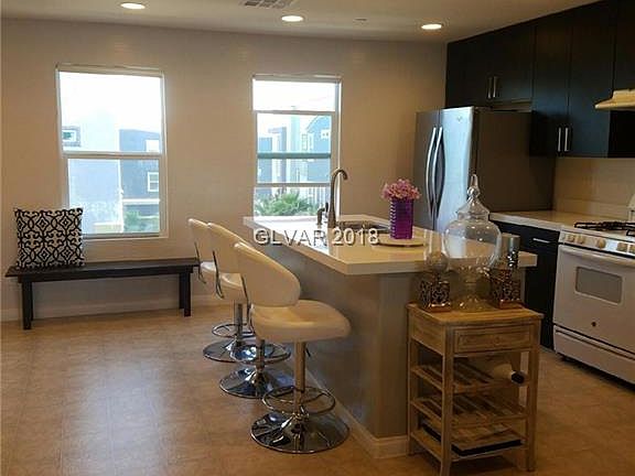 4th image of 9050 W Tropicana Ave Unit 1039