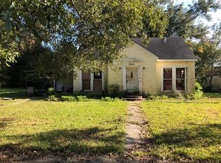 3245 Woodrow Dr, Port Arthur, TX 77642