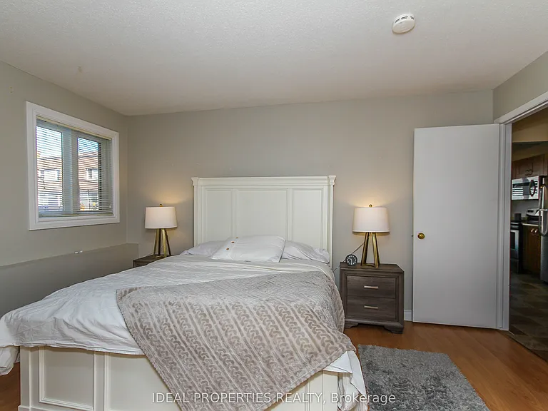 276 Carruthers Ave #A — Photo 15