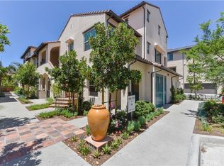 701 Spring Gdn, Irvine, CA 92618