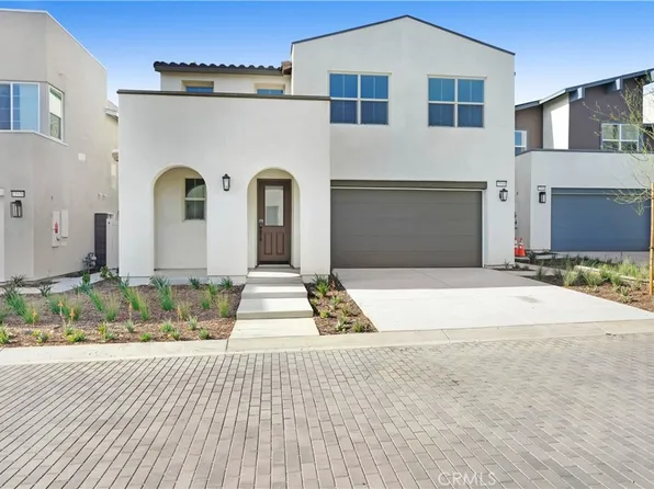 15940 Caterpillar Dr, Fontana, CA 92336