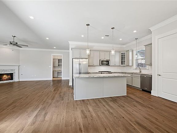 4th image of 324 Rue Petite