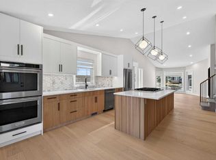 42 W Sunvista Cres SE, Calgary, AB T2X3G2