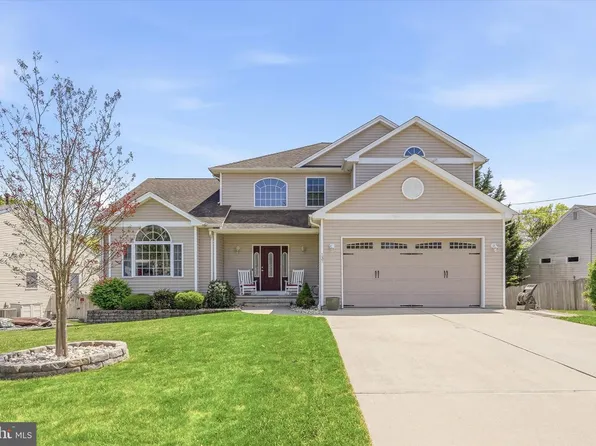 137 Mooring Rd, Manahawkin, NJ 08050