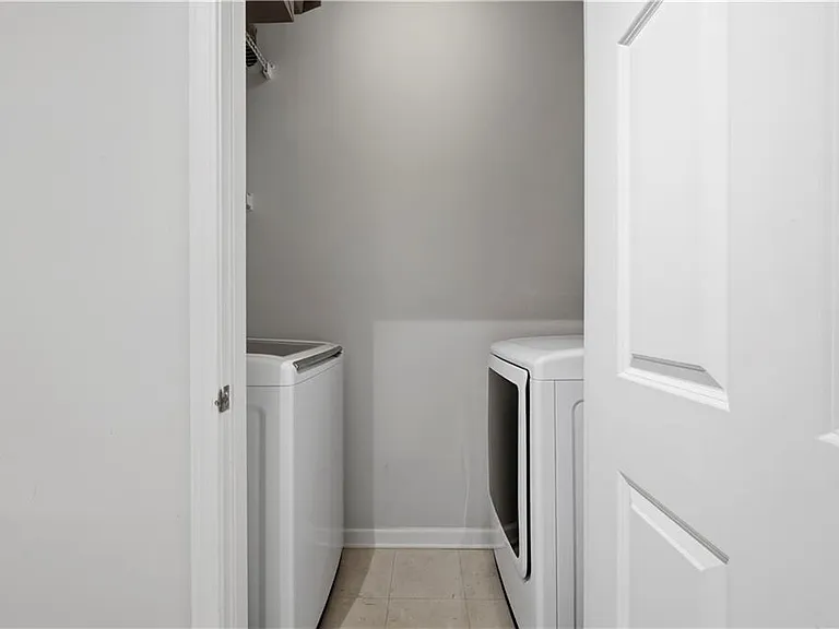 424 Lindbergh Dr NE #208 — Photo 10