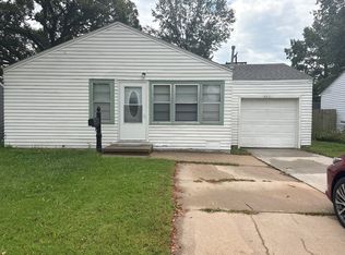 5801 E Lincoln St, Wichita, KS 67218