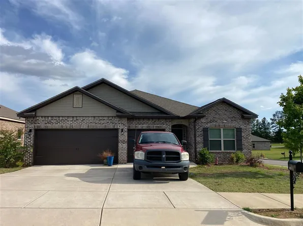 14228 Leadenhall Ln, Athens, AL 35613