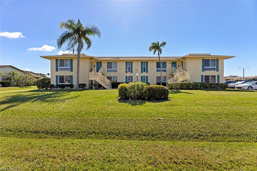 100 Glades Blvd APT 3, Naples, FL 34112 MLS 224011104 Zillow