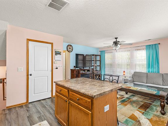 3rd image of 3060 SW Sharmin Ln