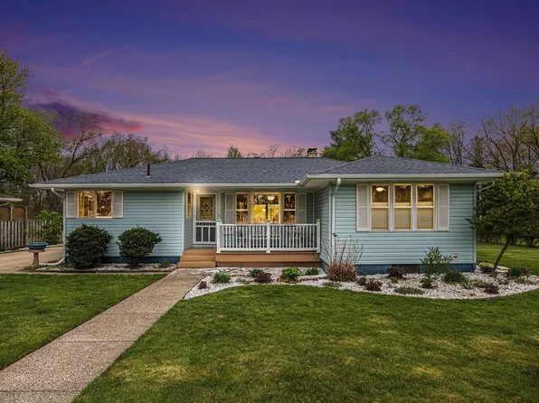 409 Louise Ave, Dowagiac, MI 49047