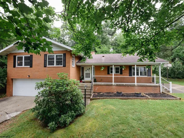 643 Valley View St, Morgantown, WV 26505