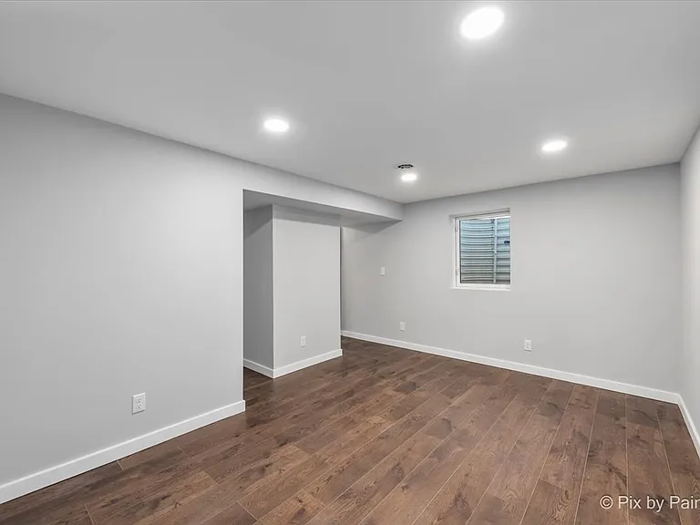 1419 7th Ave — Photo 18