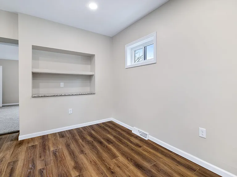 3170 McRoberts Rd #3/25 — Photo 7