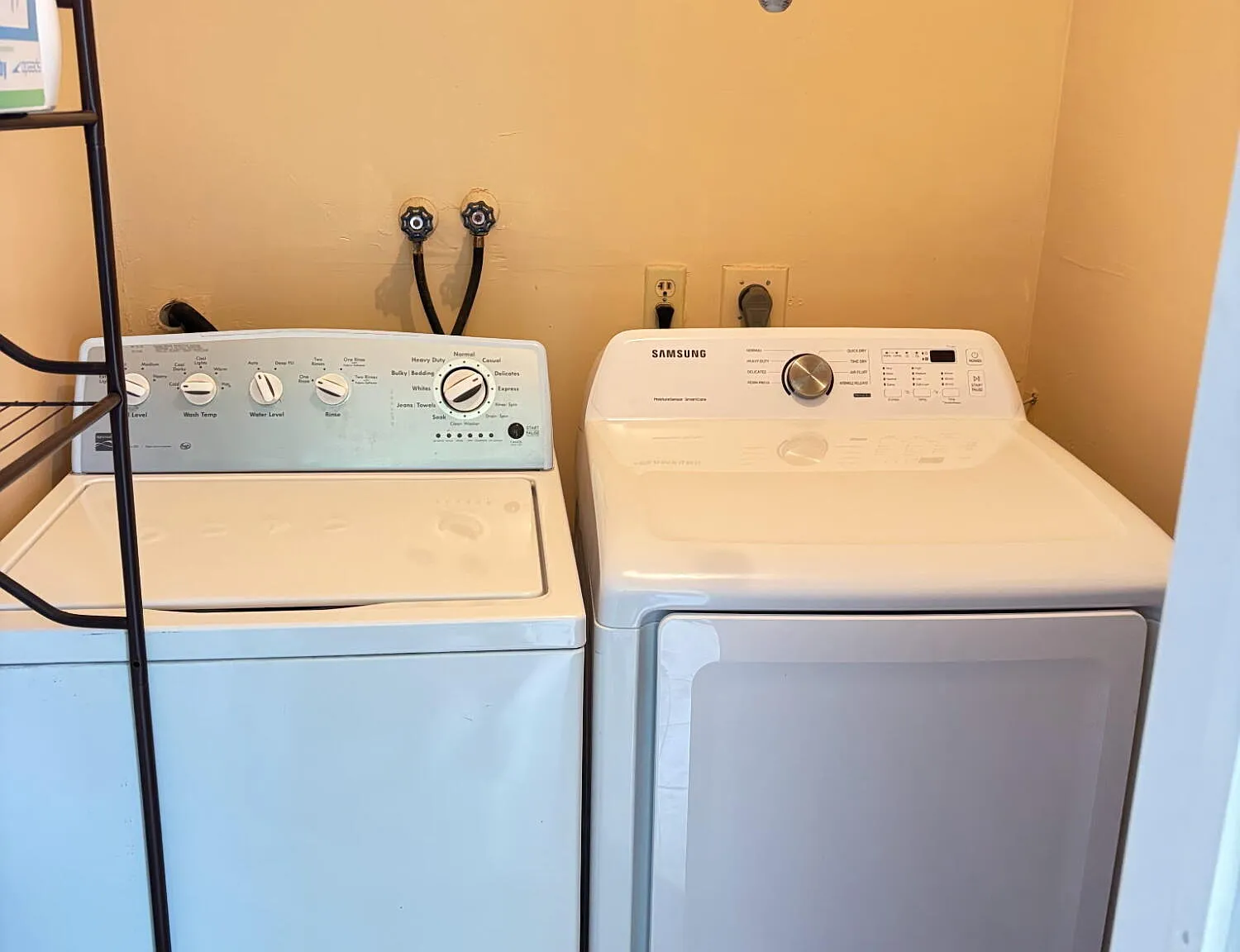 2 bed, 2.0 bath, 907 sqft, $1,650 — Photo 4