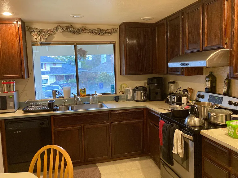 14835 SE 9th Pl — Photo 18