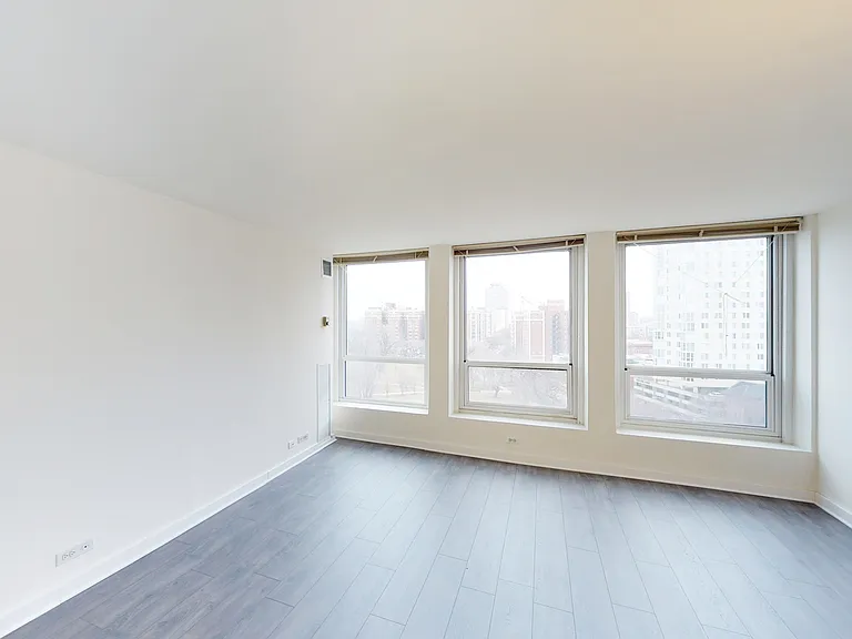 Dining/Living room