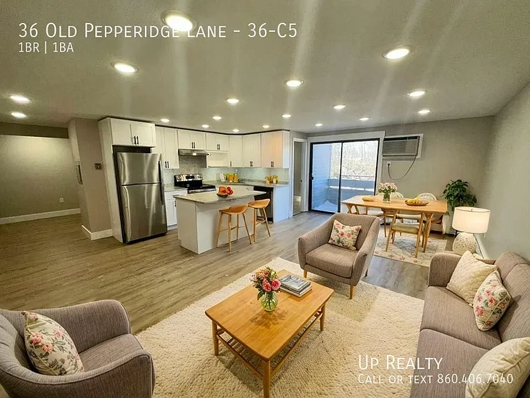 36 Old Pepperidge Ln #C5 — Photo 4