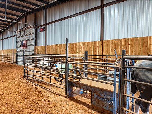 5th image of 13354 E 520th Rd